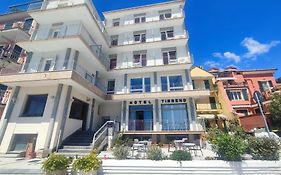 Hotel Tirreno